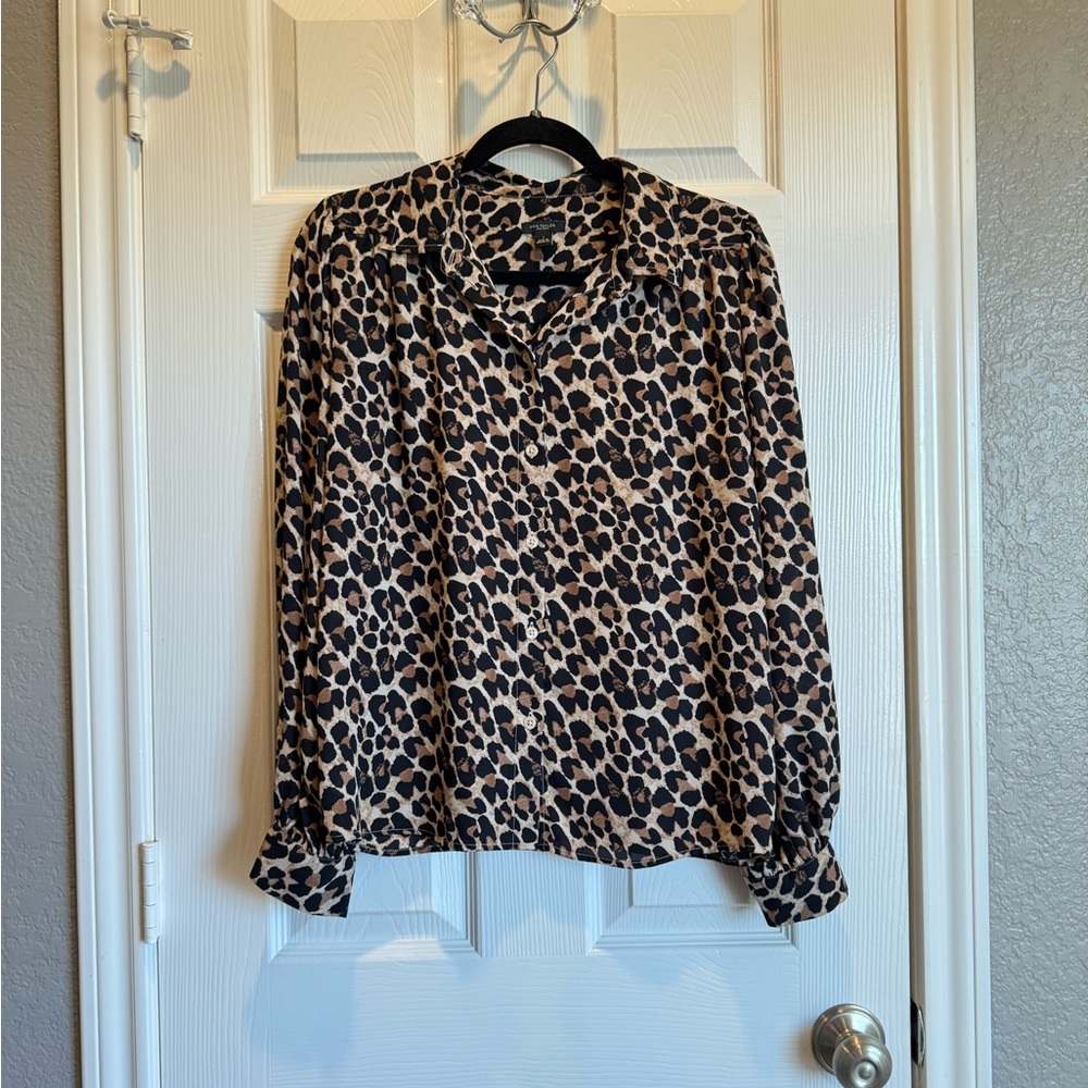 ANN TAYLOR Leopard Print Women's Top